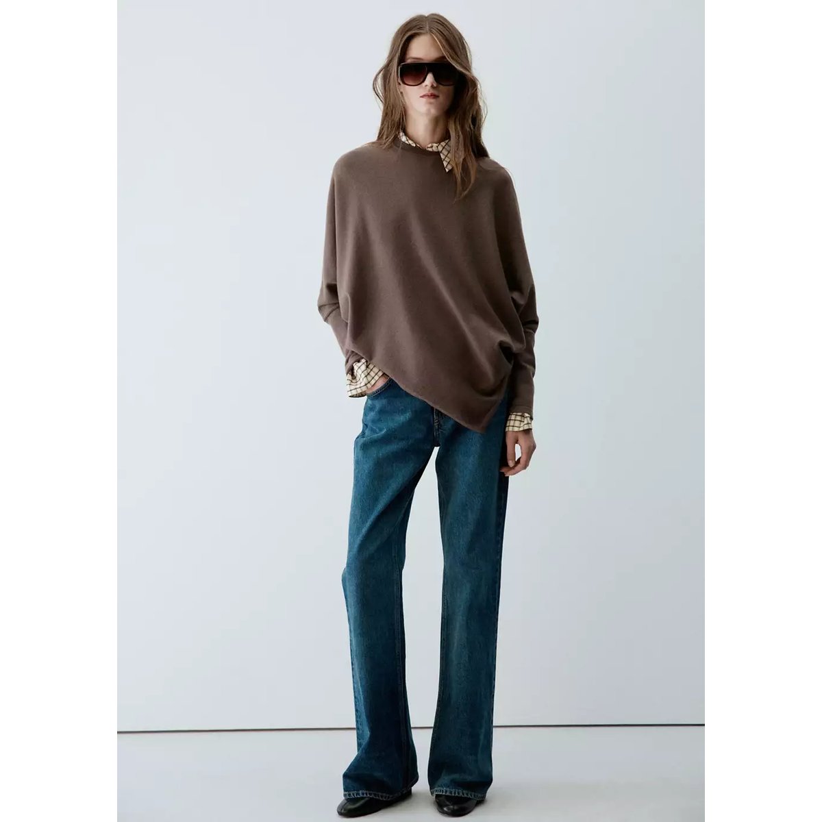 Pull-over base asymétrique chocolat, MANGO