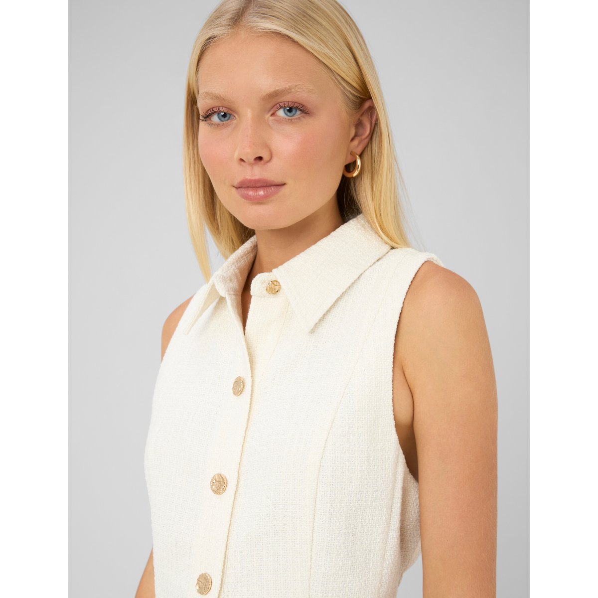 Robe sans manches boutonnée blanc écru, BZB