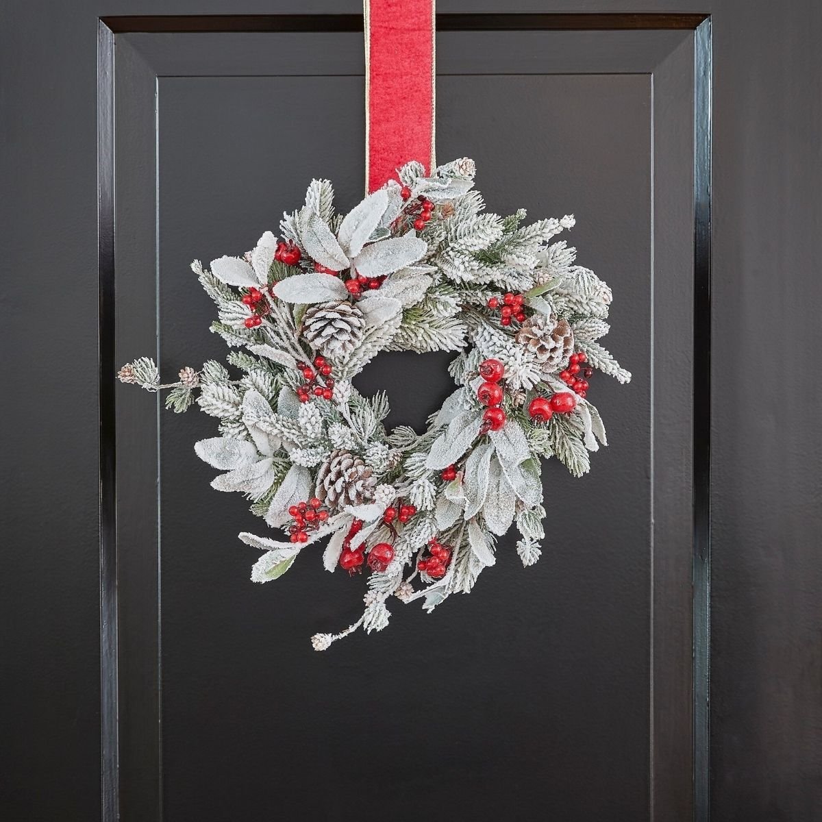 Couronne de Noël enneigée Ø40 cm BELFORT vert, MICA DECORATIONS
