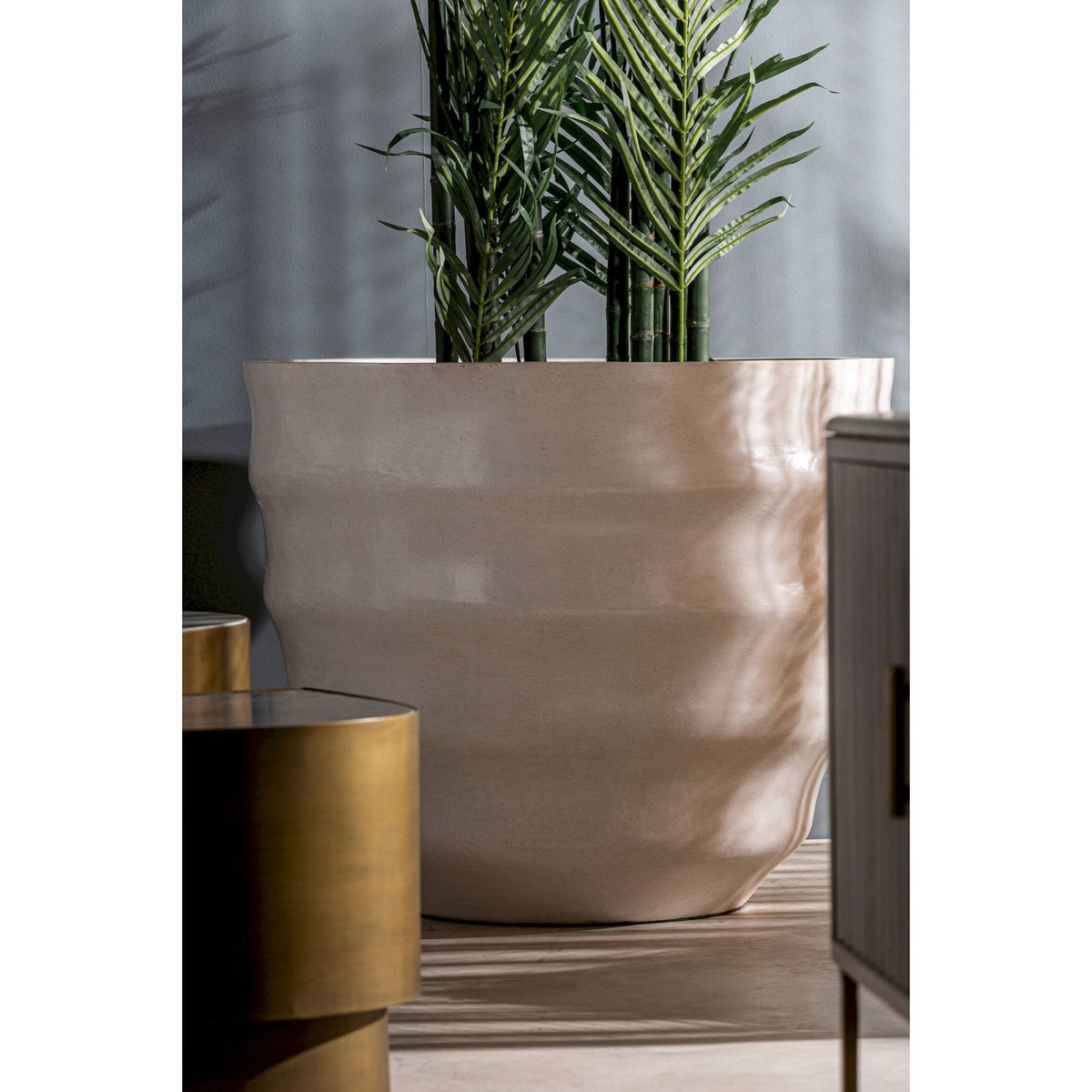 Vase amphore en terrazzo collection S.VASTO blanc moucheté, RECOLLECTION