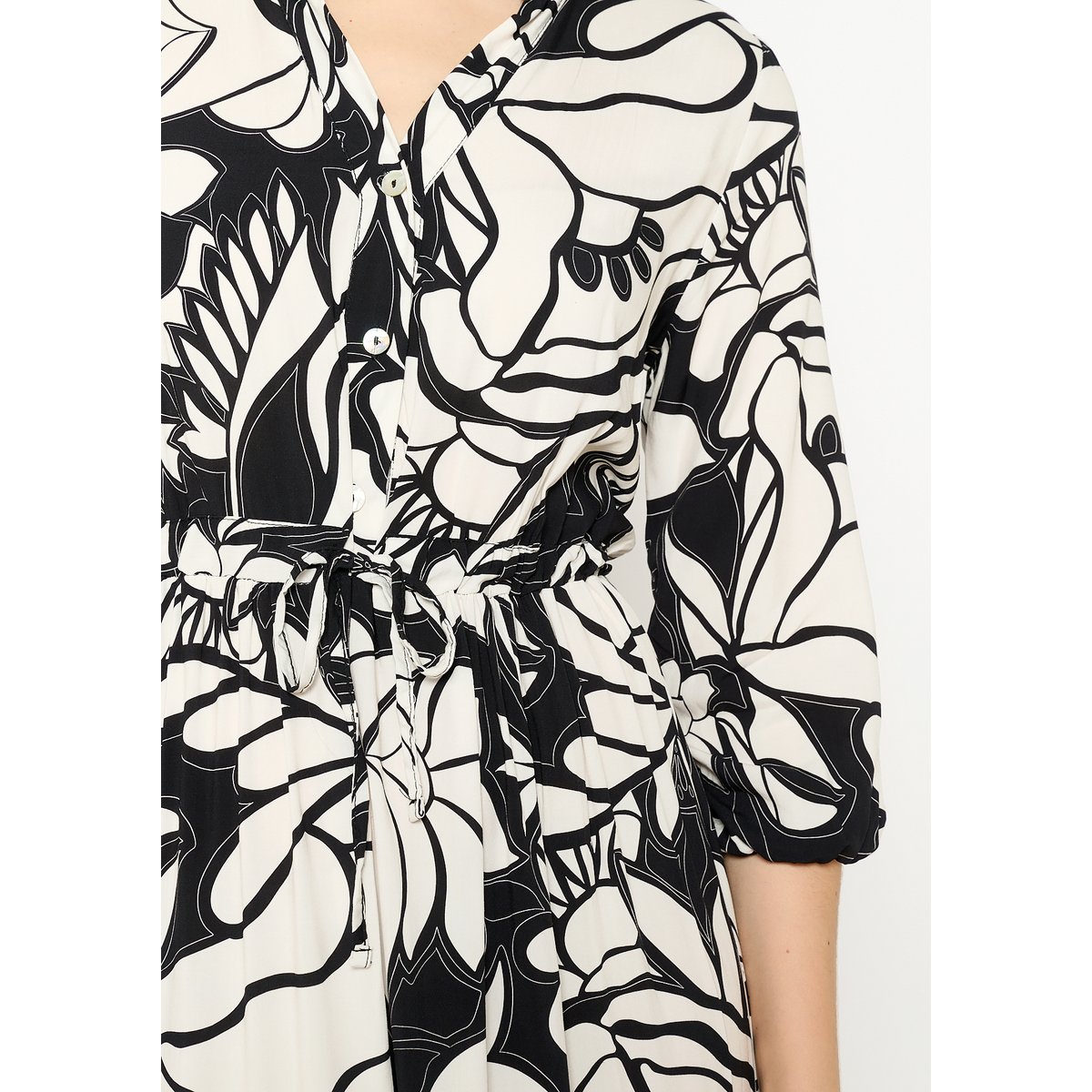 Robe longue à imprimé fleuri noir, LOLALIZA