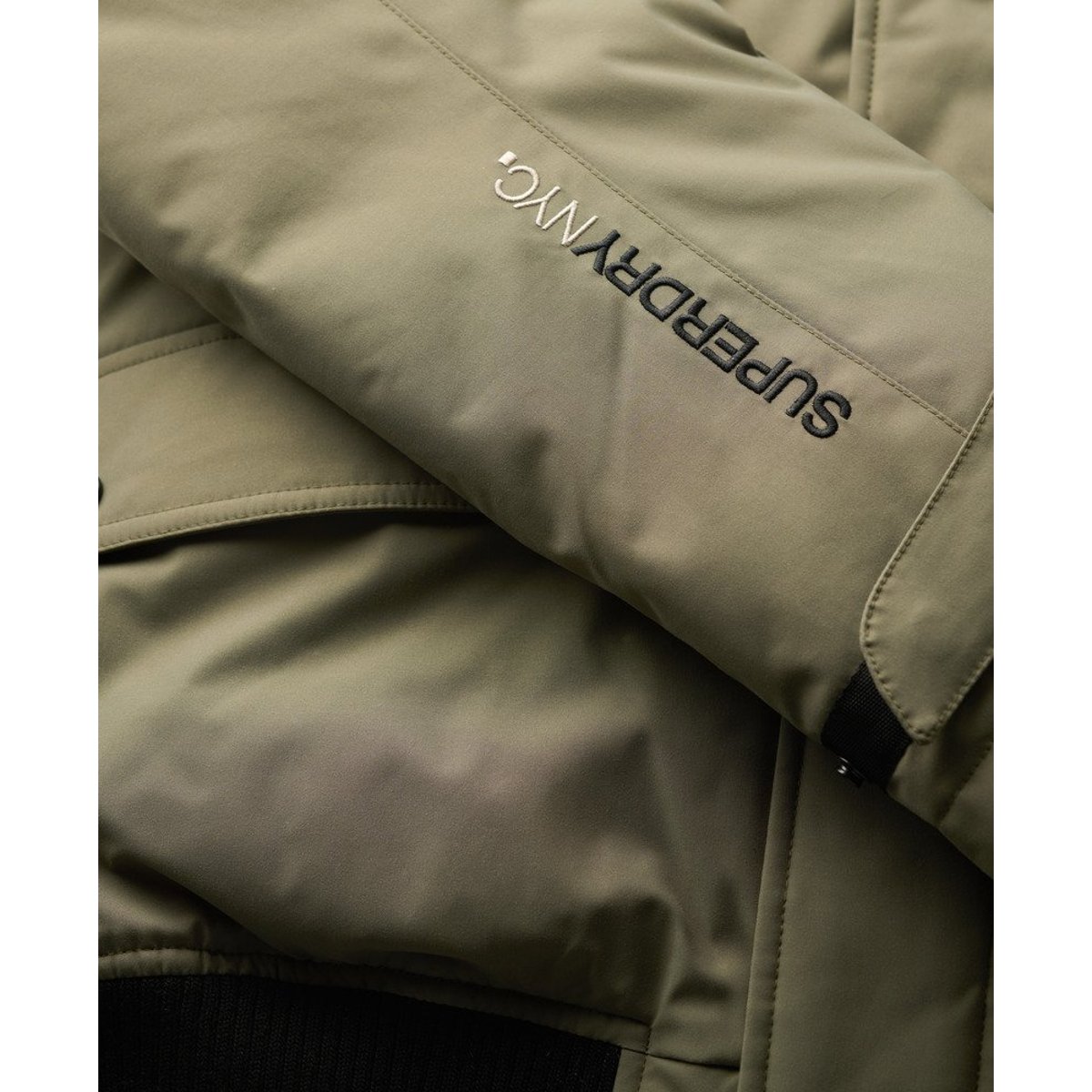 Bomber rembourré City vert olive poudré, SUPERDRY