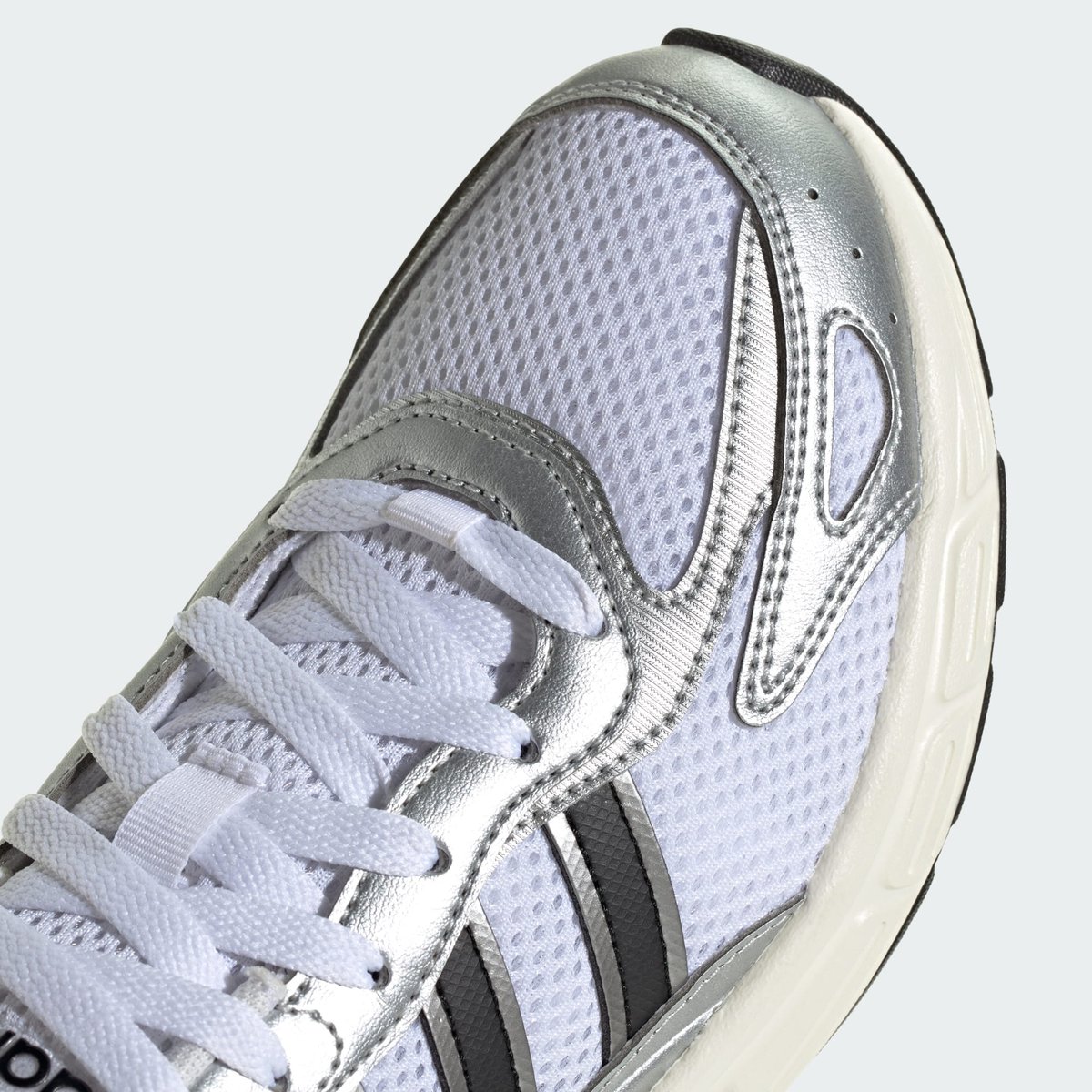 Chaussure Eclyptix 2000 Chaussure Eclyptix 2000 cloud white / core black / silver metallic, ADIDAS SPORTSWEAR