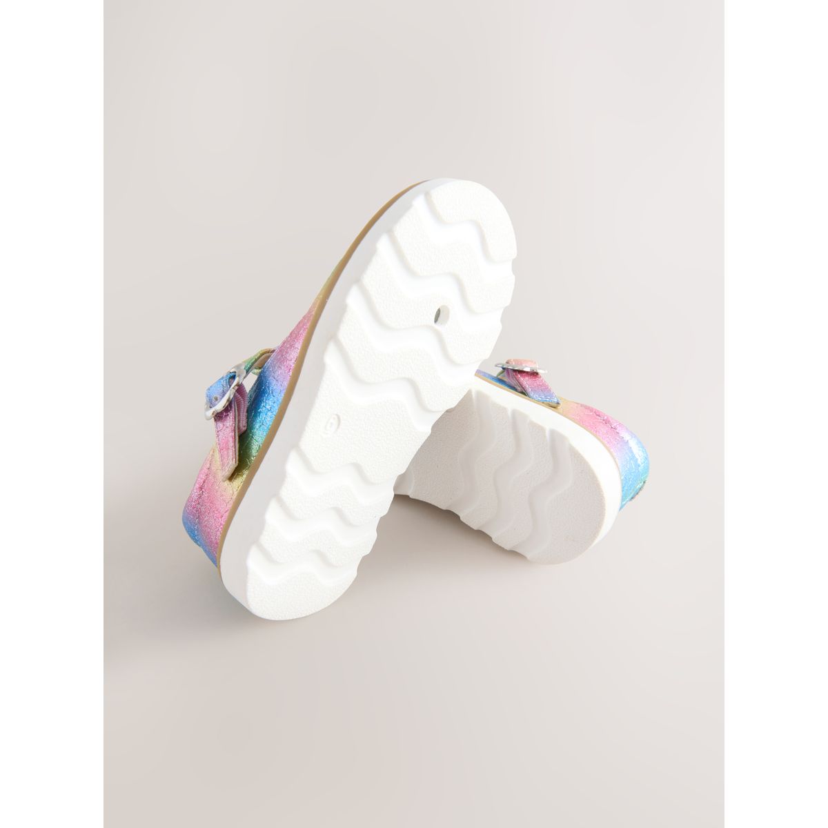 Chaussures t-bar scintillant multicolore arc-en-ciel, NEXT