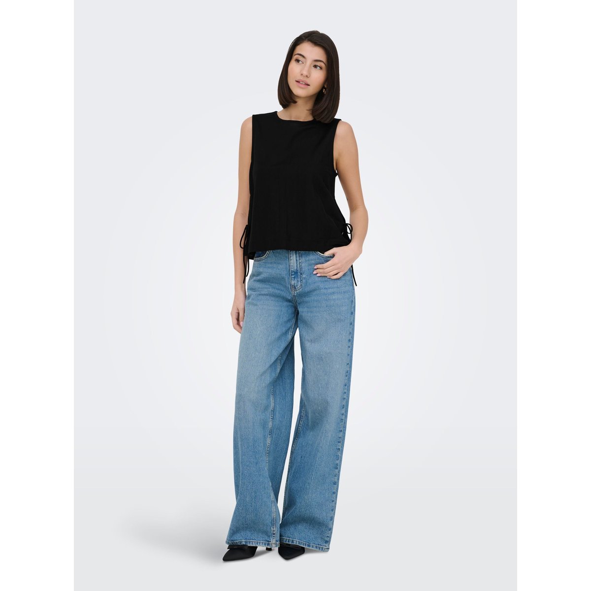 Top black 1, JDY