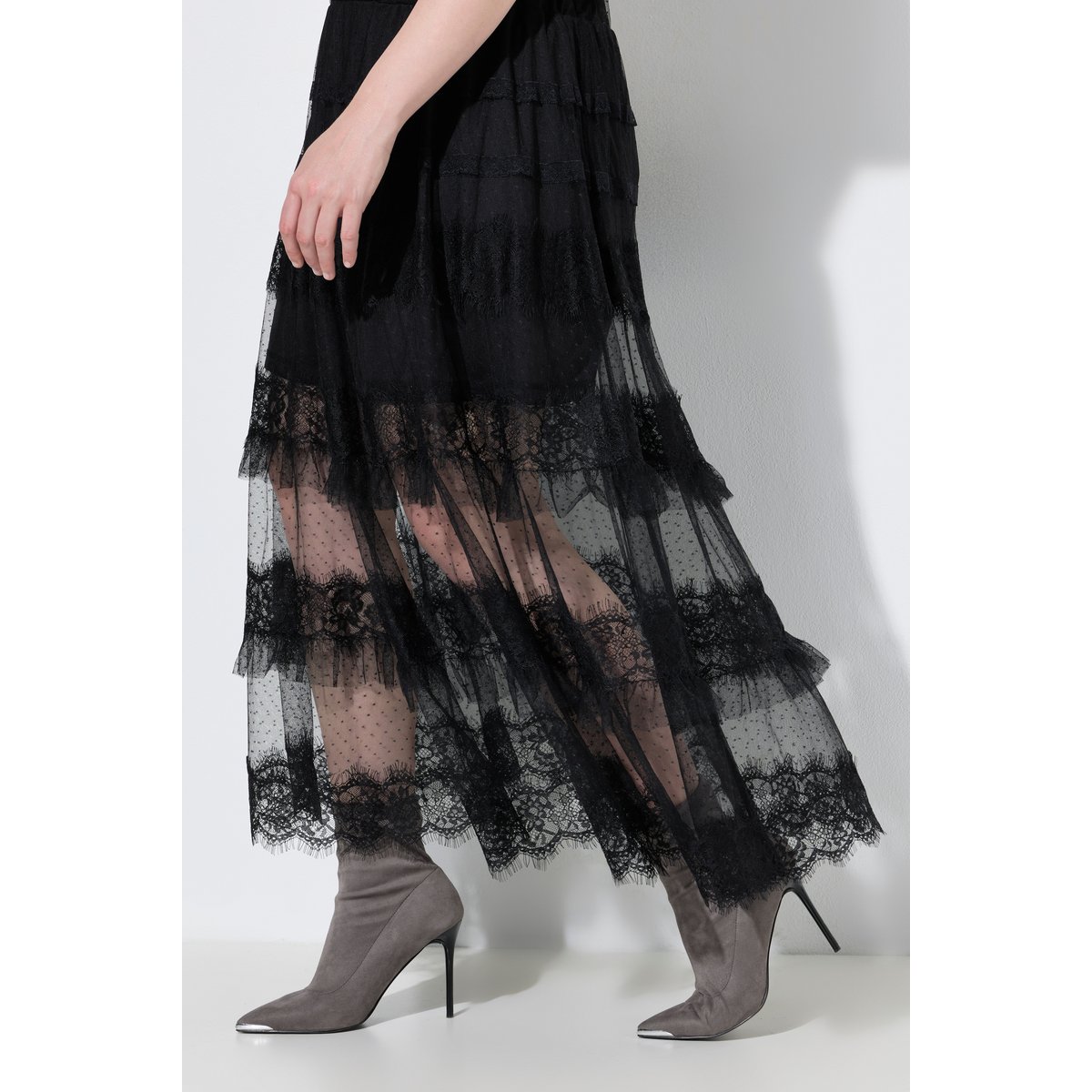 Jupe longue en dentelle noir, ULLA POPKEN