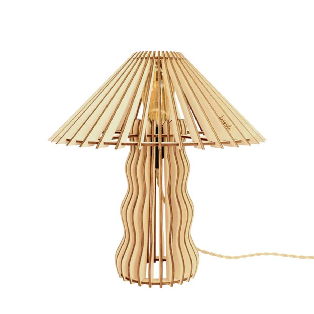 Lampe de table en bois de peuplier ALICE bois clair, ATELIER LOUPIOTE