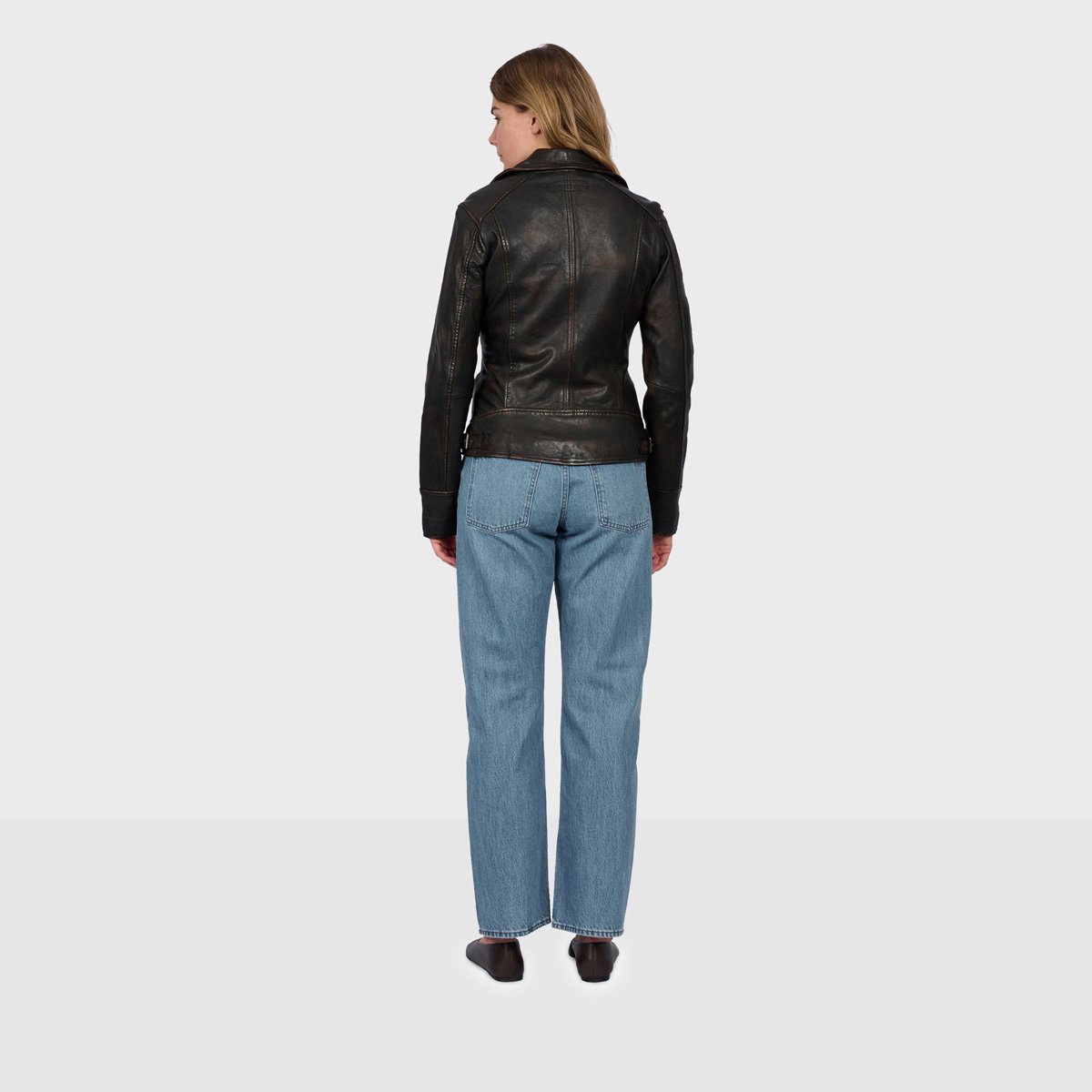 Blouson en cuir à coupe slim VIDEO marron vieilli, OAKWOOD