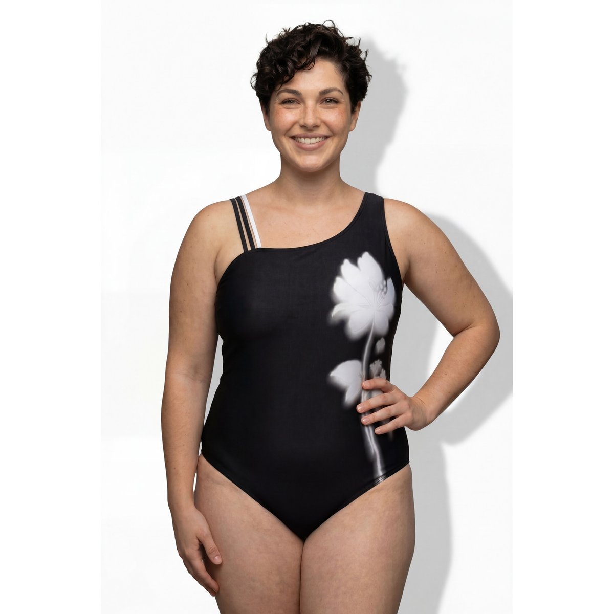 Maillot de bain à fleurs noir, ULLA POPKEN