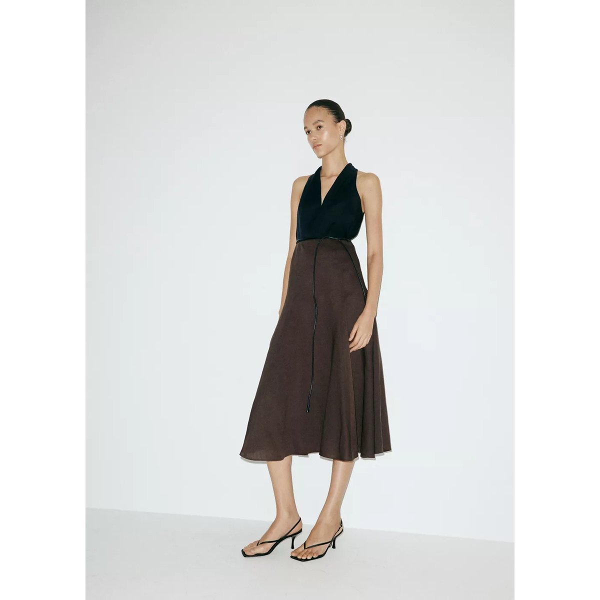 Robe midi évasée bicolore noir, MANGO