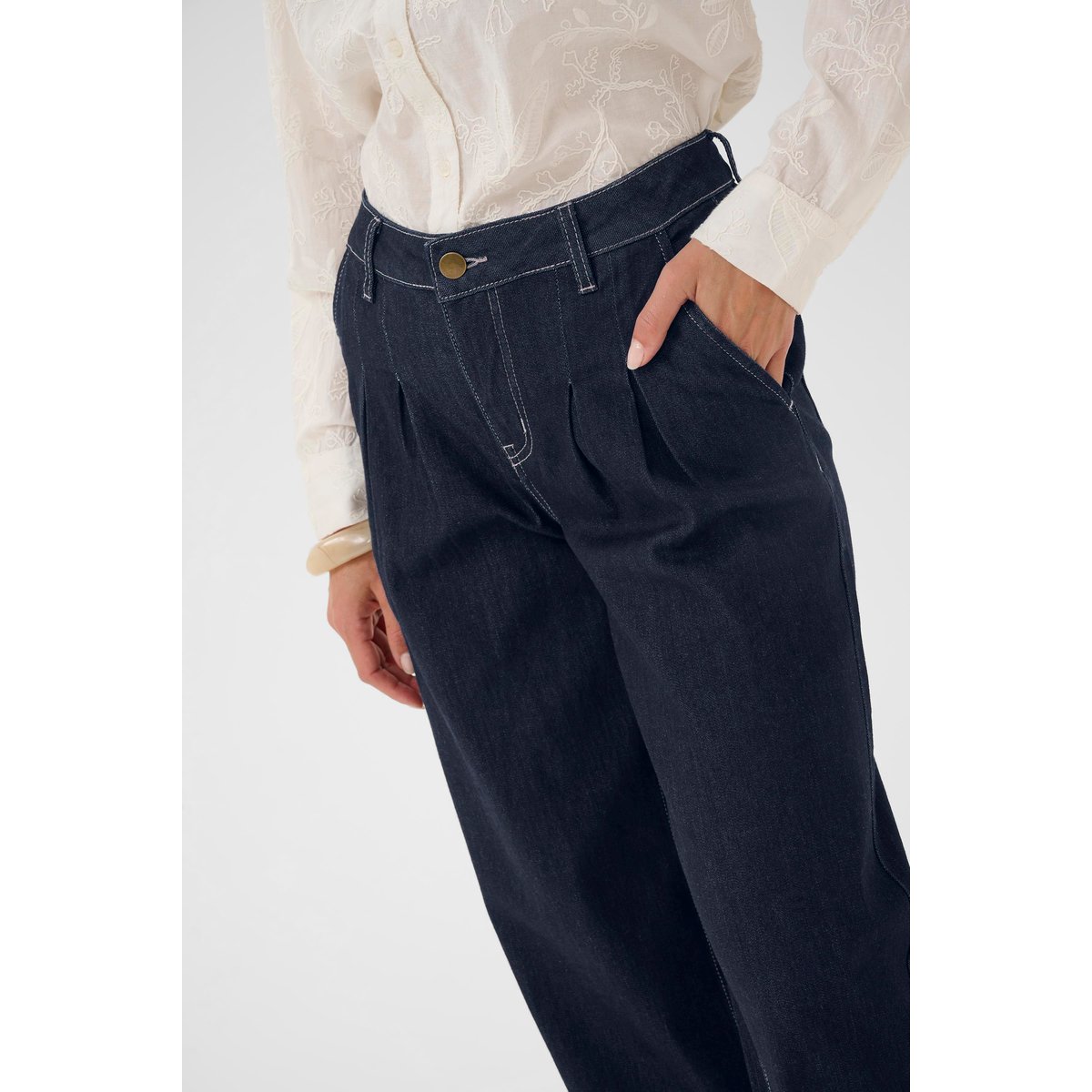 Jeans bleu rinse wash, CULTURE