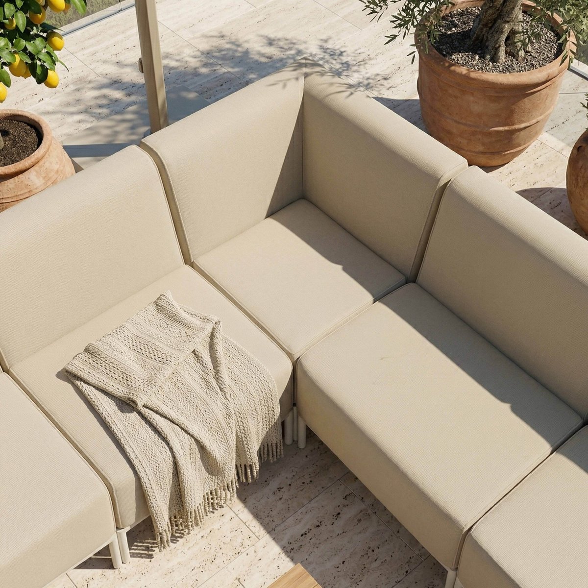 Salon de jardin modulable 6 places avec 3 chauffeuses, 1 fauteuil d'angle, 1 méridienne et 1 pouf, PATIO beige, OVIALA