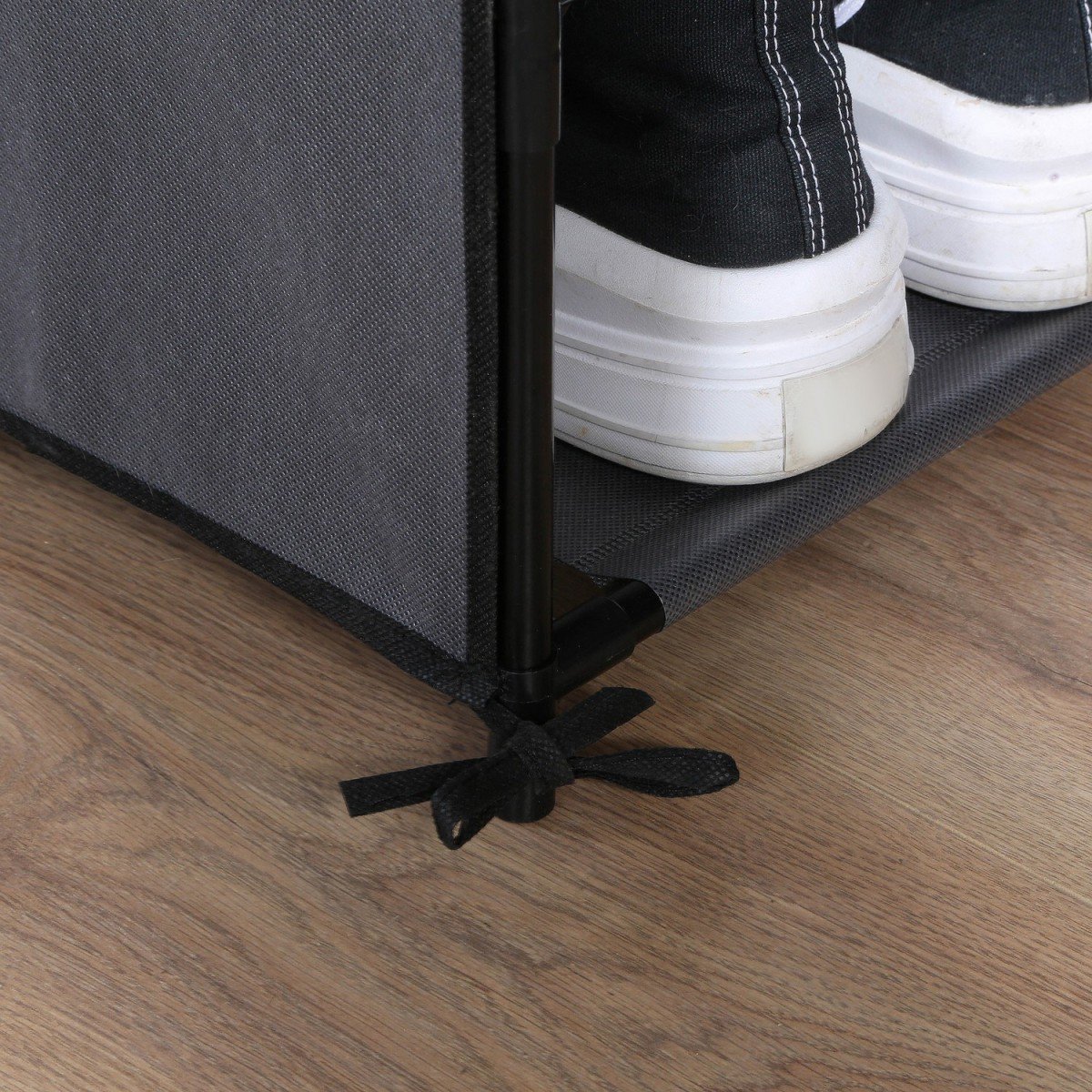 Armoire à chaussures d'angle en intissé et métal - H107 cm gris, CALICOSY