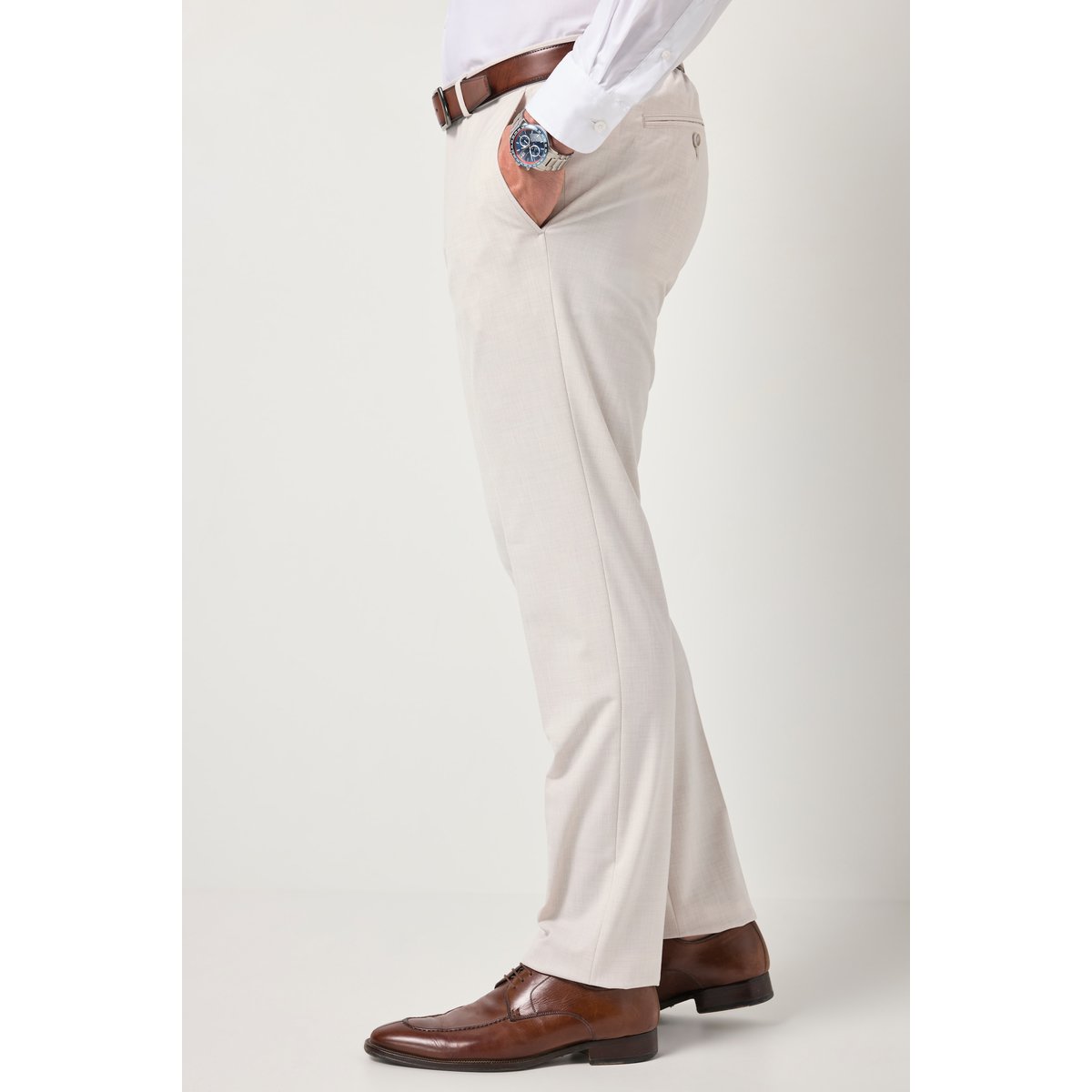Pantalon de ville avec technologie blanc cassé, JP1880
