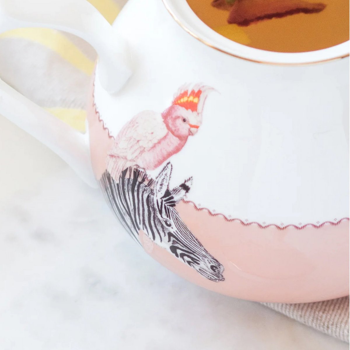 Théière Zèbre 130 cl multicolore , détails bords dorés, YVONNE ELLEN