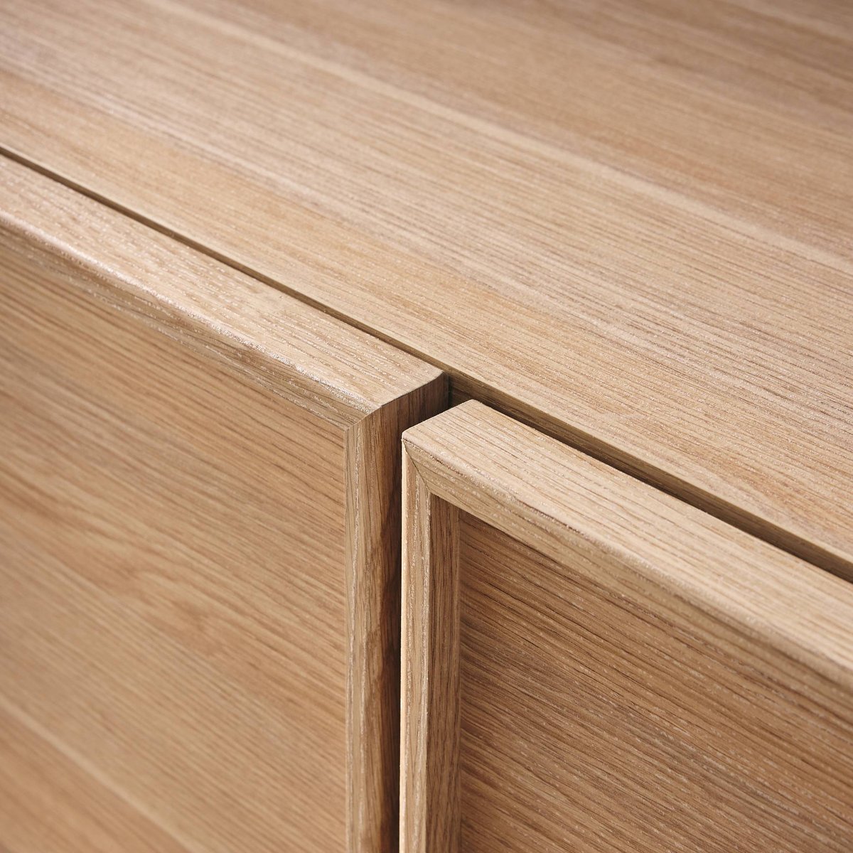Meuble TV décor bois 3 portes 140cm KUBA noyer, SWEEEK