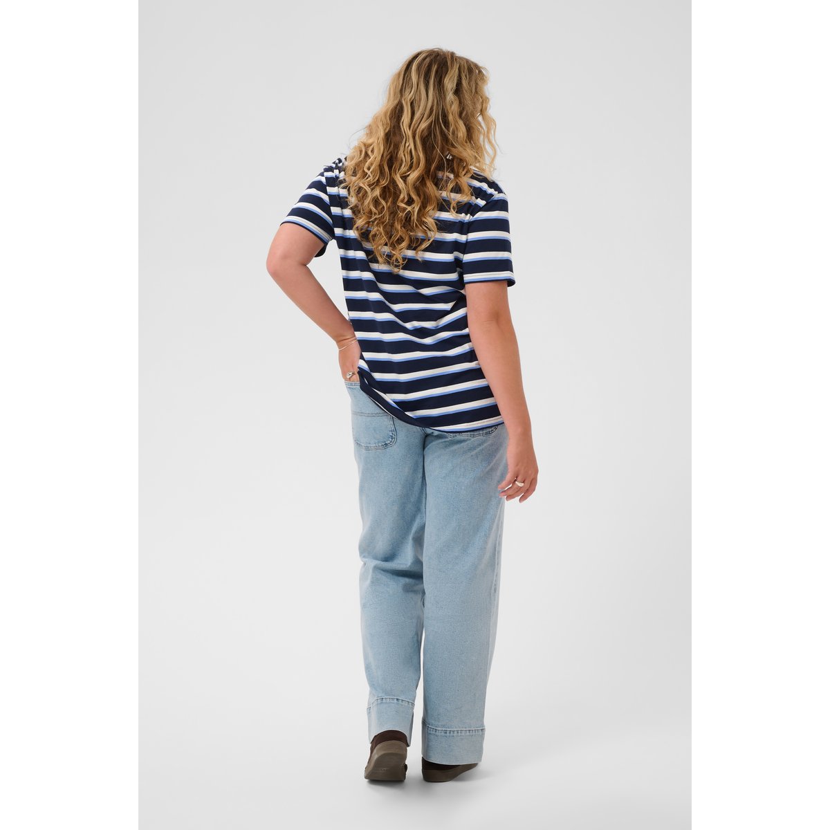 T-shirt à manches courtes bleu midnight/bright blue stripe, KAFFE CURVE