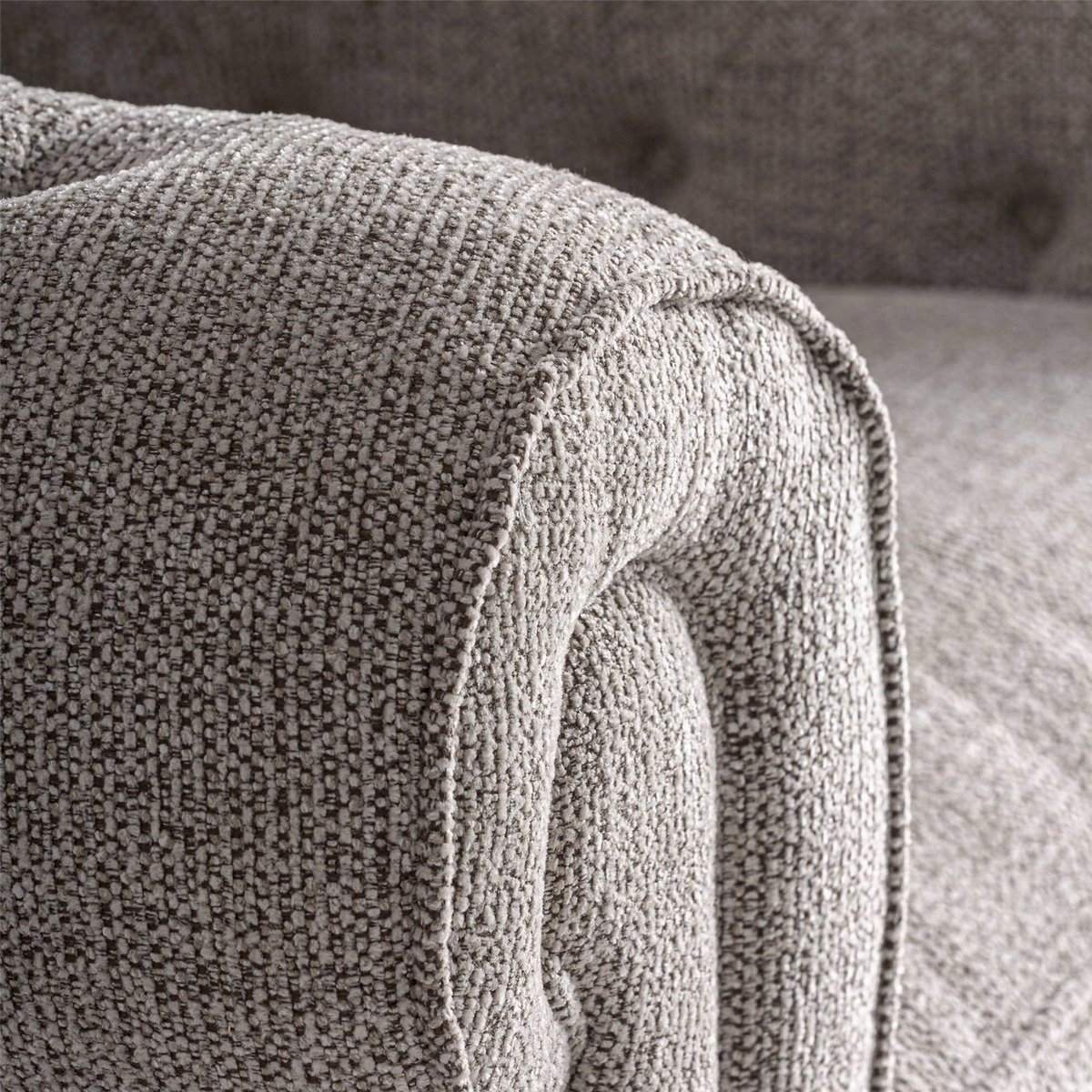 Fauteuil classique capitonné en frêne gris et bois brun, RECOLLECTION