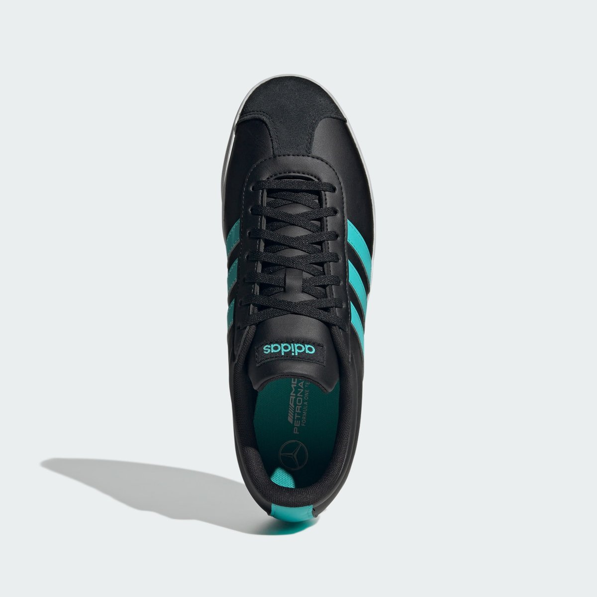 Chaussure Mercedes - Amg Petronas Formula One Team Vl Court Chaussure Mercedes - Amg Petronas Formula One Team Vl Court core black / semi mint rush / cloud white, adidas Performance