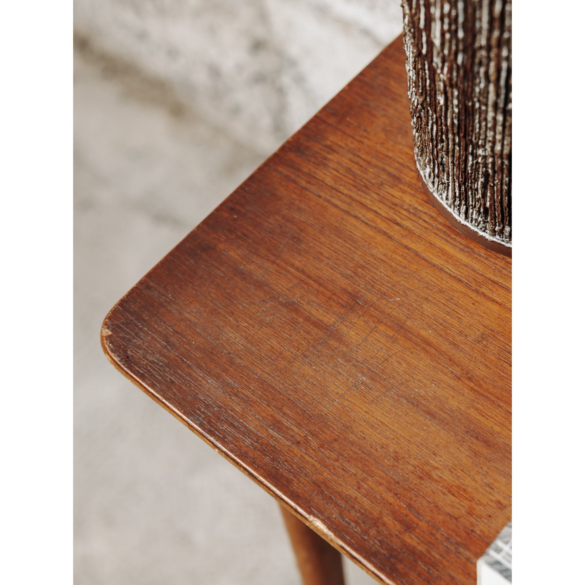 Table d'appoint Francine N°281 - Bon état bois, DEBONGOUT