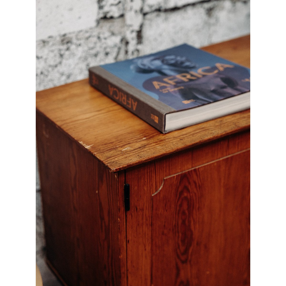 Buffet en bois Gilbert N°113 - Bon état bois, DEBONGOUT