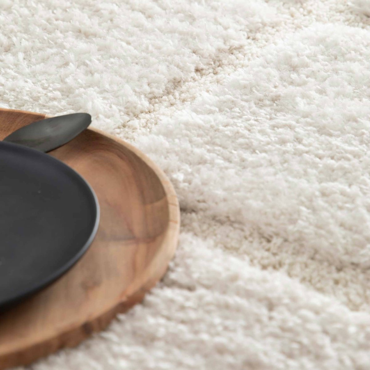 Tapis shaggy en polyester recyclé, CHESSY blanc, OVIALA