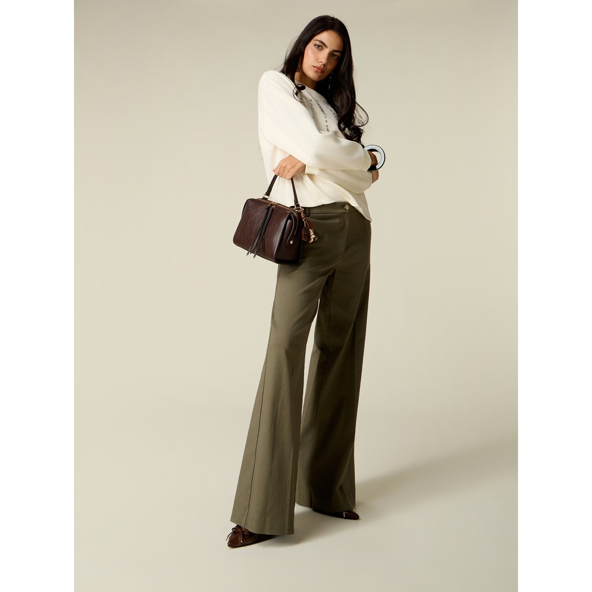 Pantalon palazzo verde militare, OLTRE