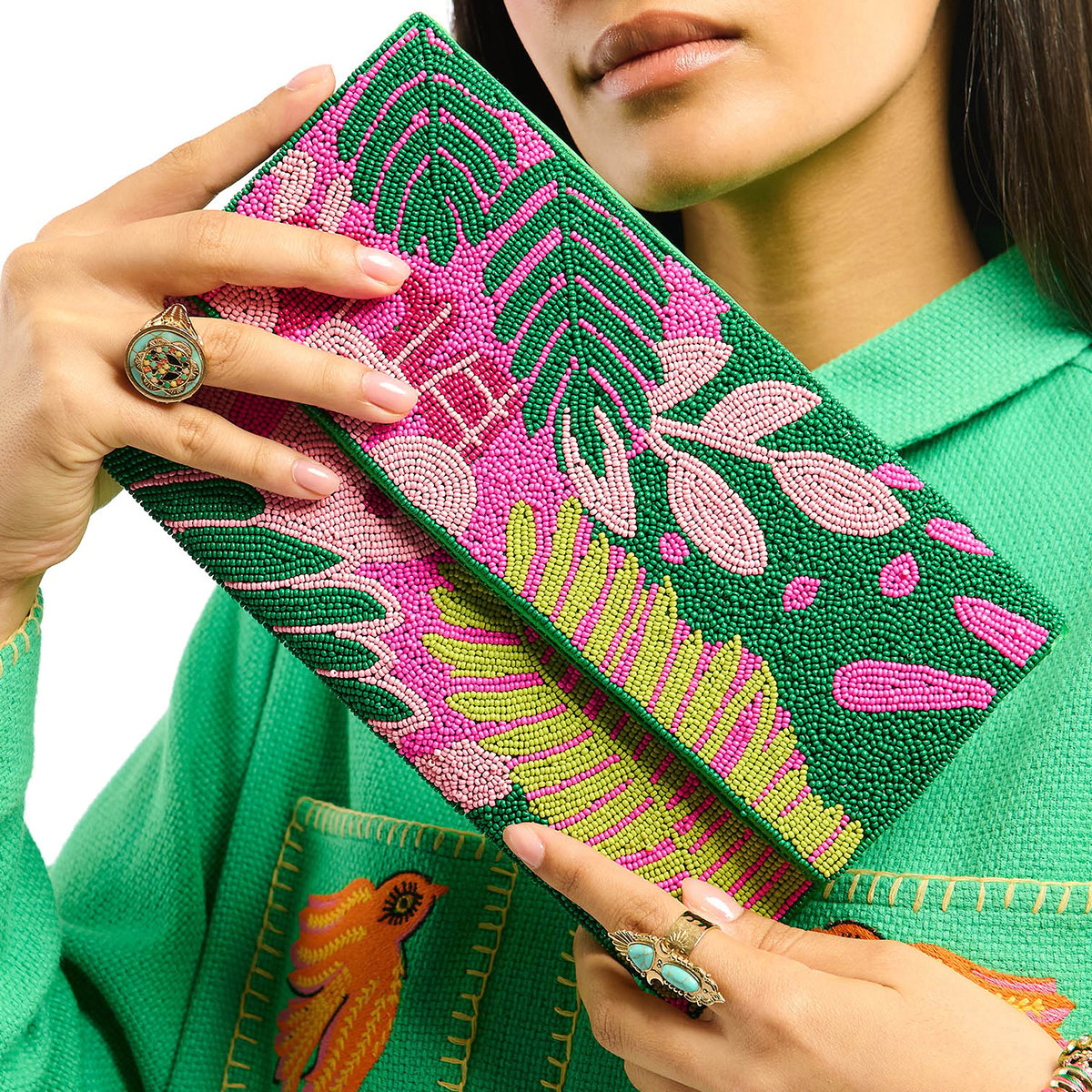 Sac pochette brodé de perles FANO vert, WILD