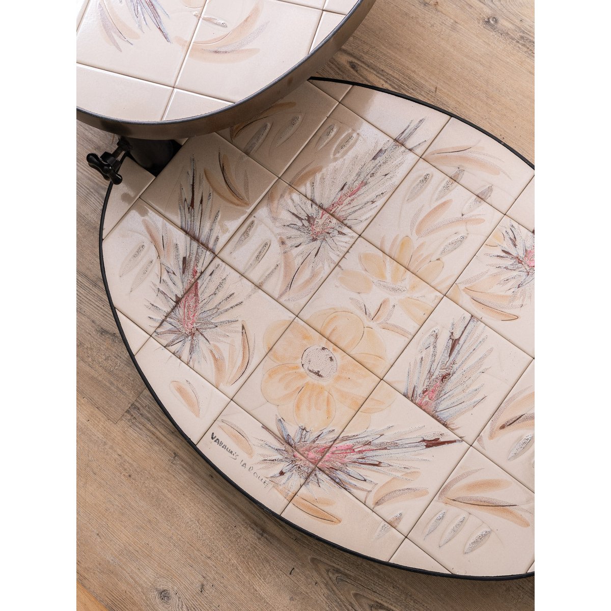 Table basse en céramique Donna N°620 - Bon état blanc, DEBONGOUT