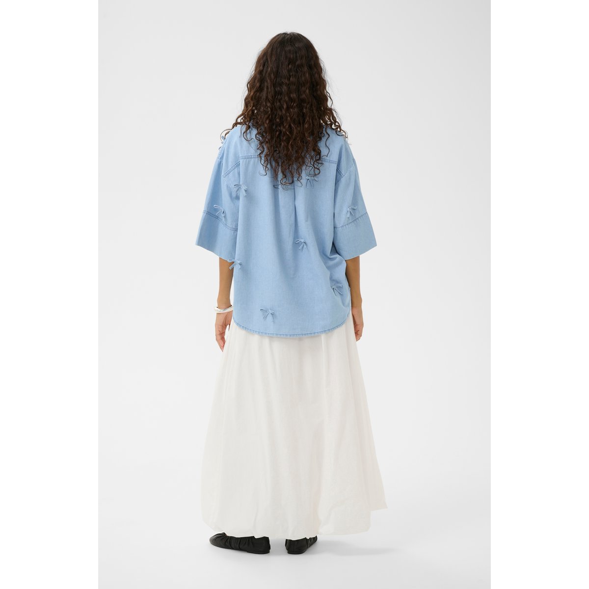 Chemise à manches longues bleu light blue denim, SOAKED IN LUXURY