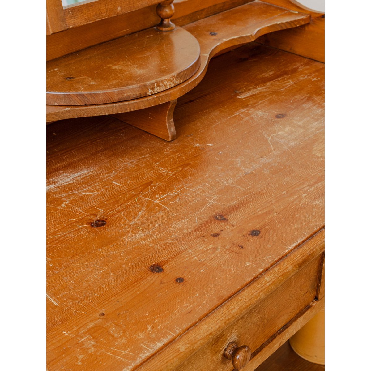 Coiffeuse vintage en bois clair Louise N°259 - Bon état bois clair, DEBONGOUT