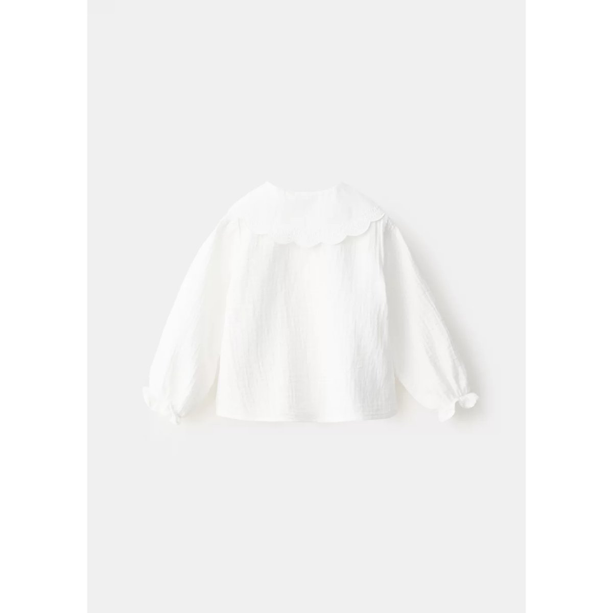 Blouse plissée à col festonné blanc cassé, MANGO BABY