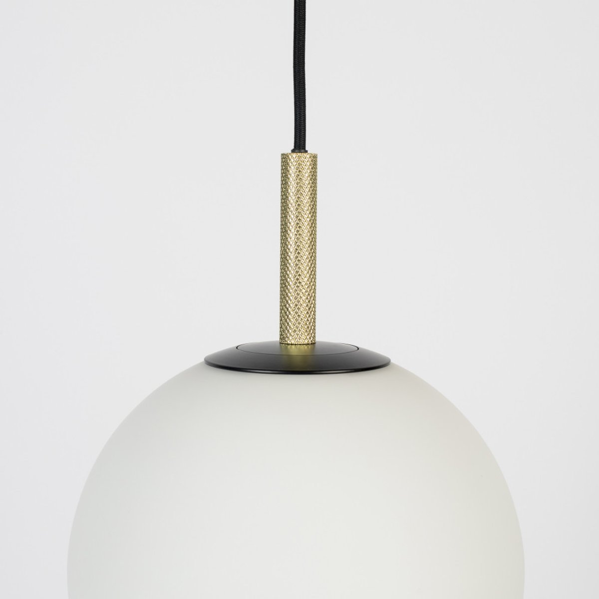Suspension en marbre et métal ø25cm - Orion noir, ZUIVER