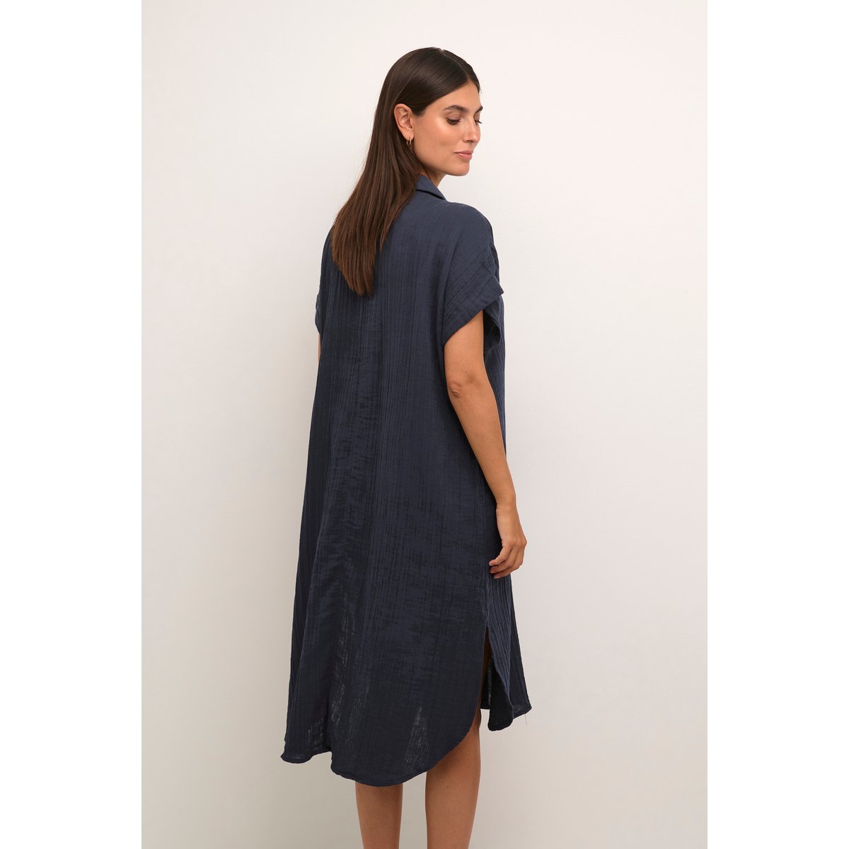 Robe bleu salute, CULTURE