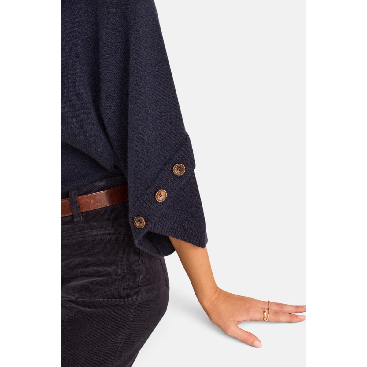 Pull en maille style cape ALYA marine, Maison 123