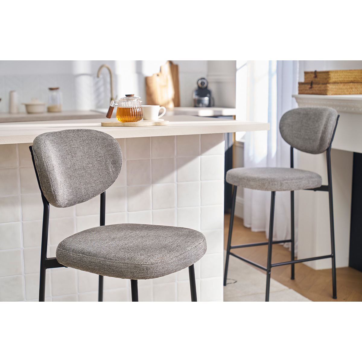 Tabourets de bar fixes en tissu effet velours texturé bleu foncé H65 cm (lot de 2) BREKA gris, MILIBOO