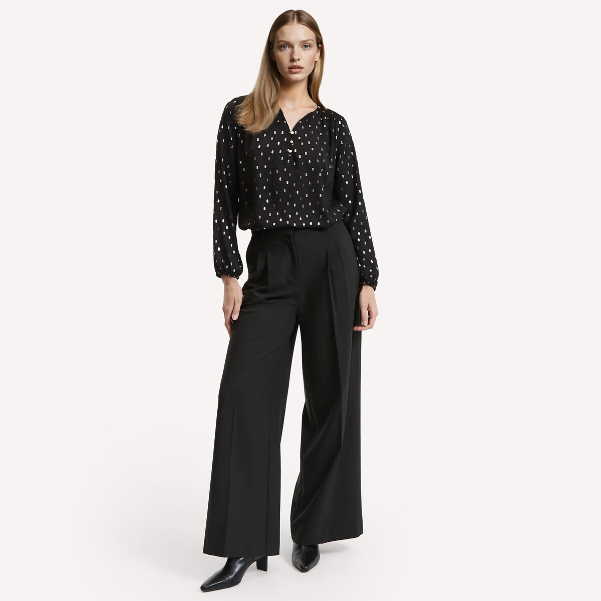 Polka Dot V-Neck Blouse with Long Sleeves black, ANNE WEYBURN