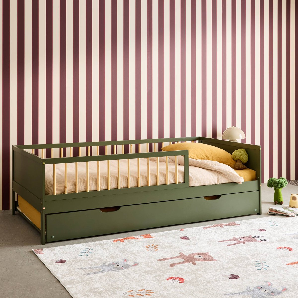 Lit gigogne enfant 90 x 190 cm pin naturel avec sommier à lattes et tiroir ELIO blanc, SWEEEK