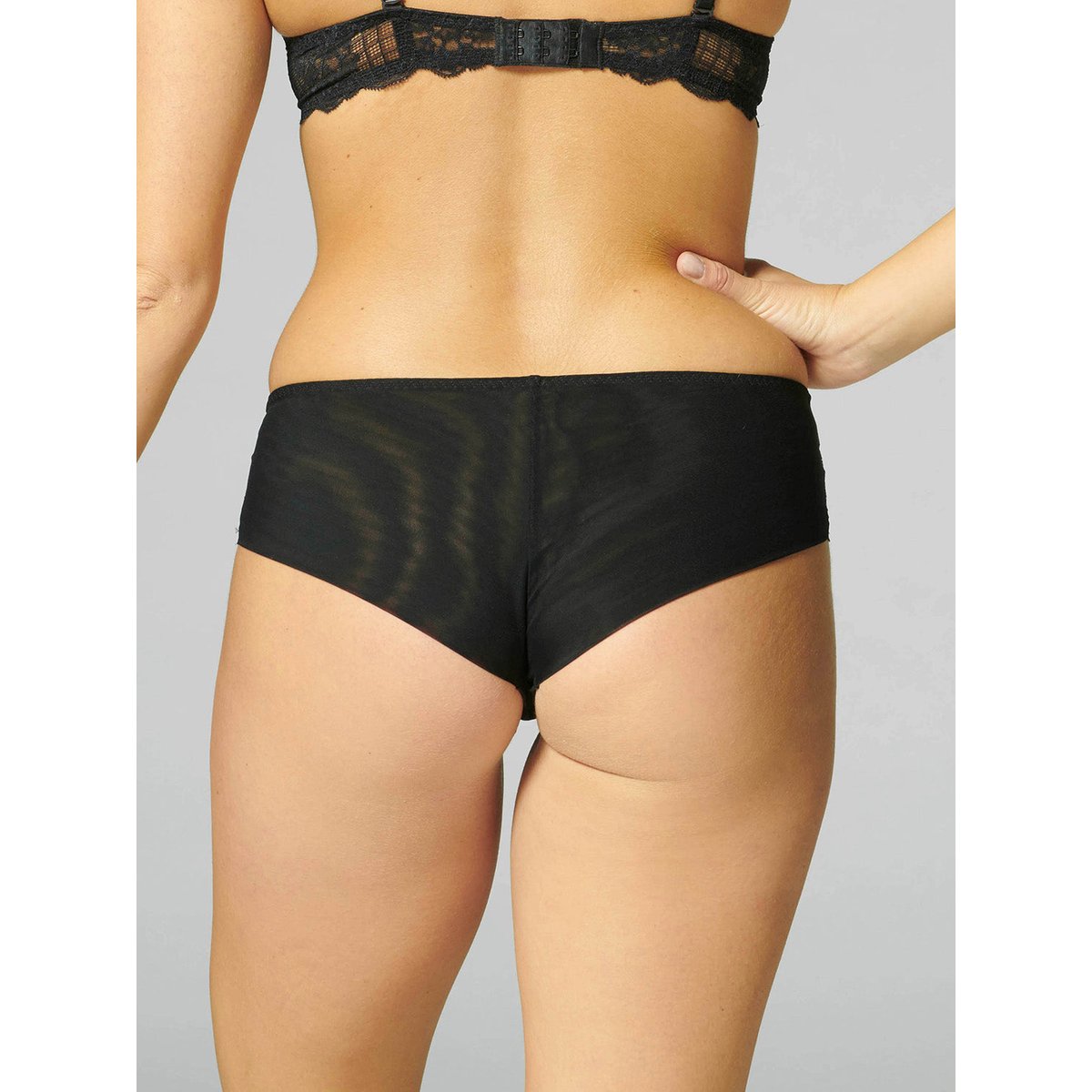 Shorty, RÊVE noir, SIMONE PERELE
