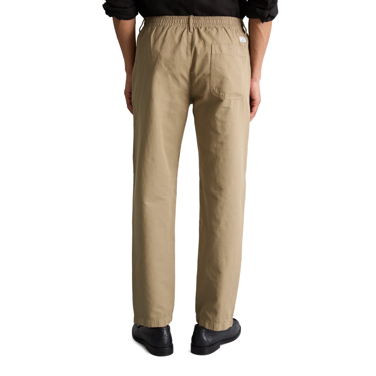 Chino modèle Filip relaxed en coton bio et en lin marron, MARC O’POLO DENIM