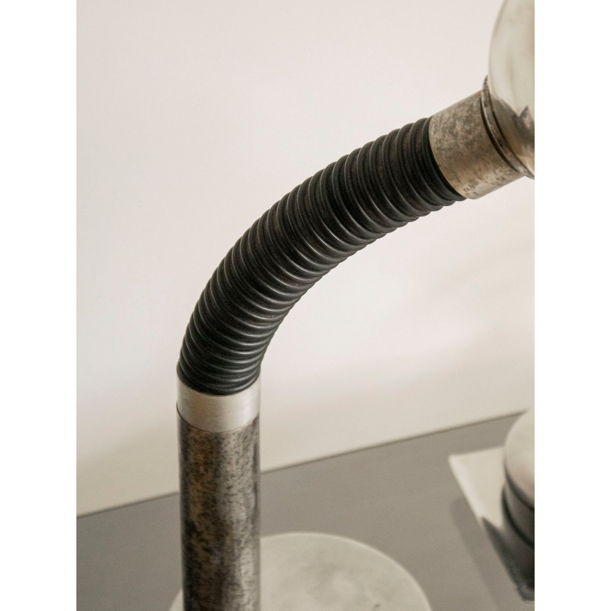 Lampe Eye Ball en métal acier Julia N°1016 - Bon état métal, DEBONGOUT