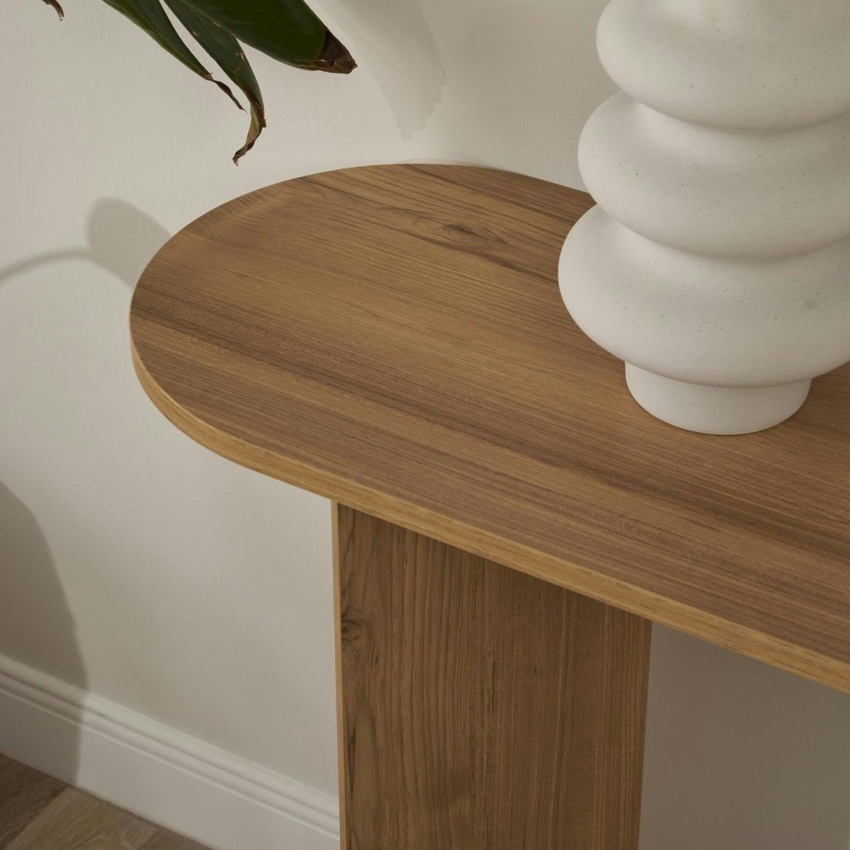 Console design - pieds en V MARFA chêne, PIER IMPORT