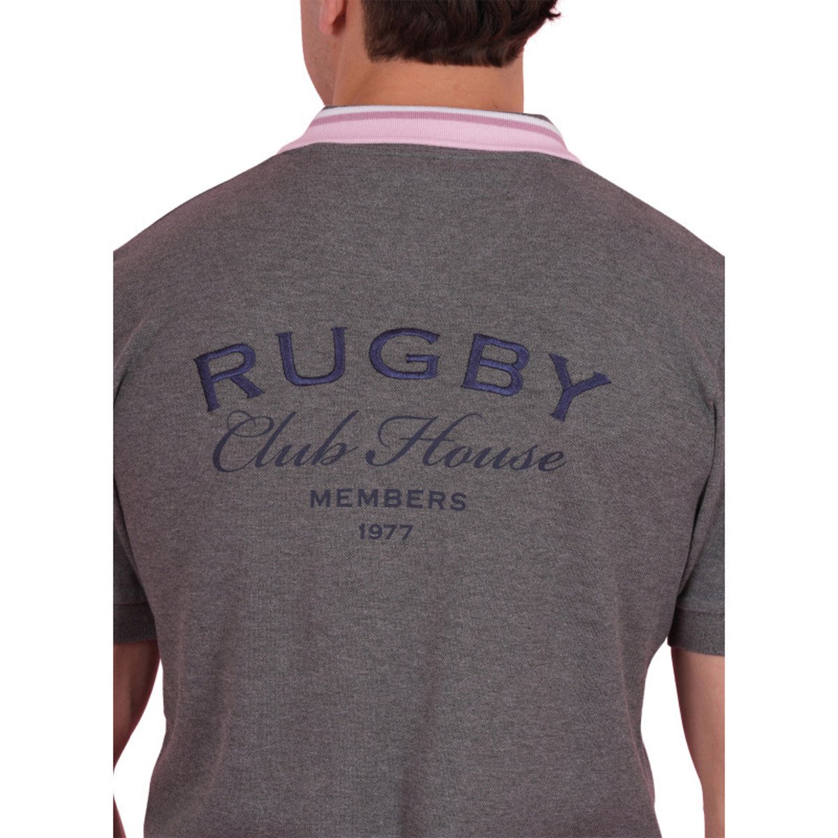 Polo en coton gris uni pourvu d'une coupe droite et d'un col boutonné gris, RUCKFIELD