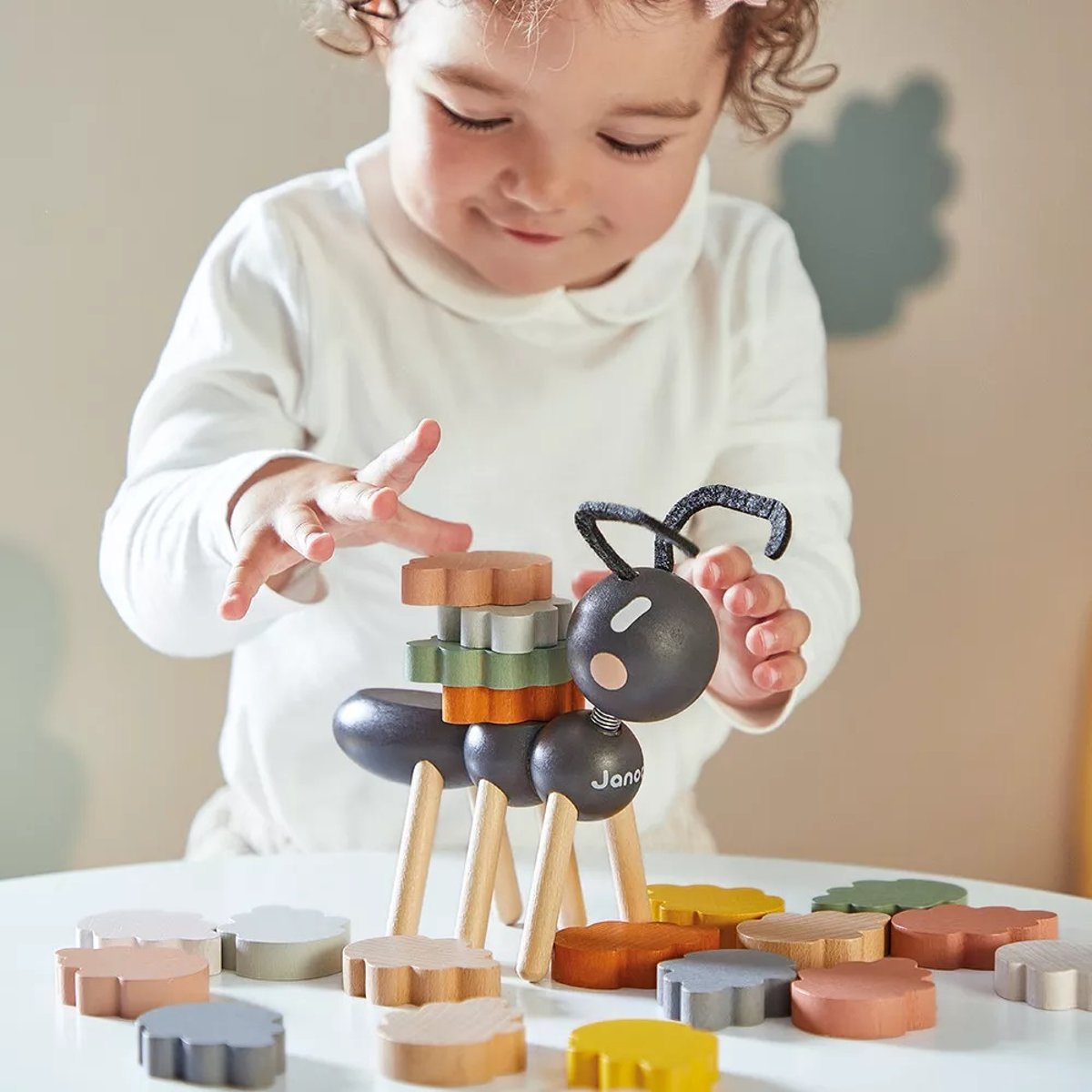 Jeu D'équilibre En Bois Fourmi, Jouet D'éveil multicolore, JANOD