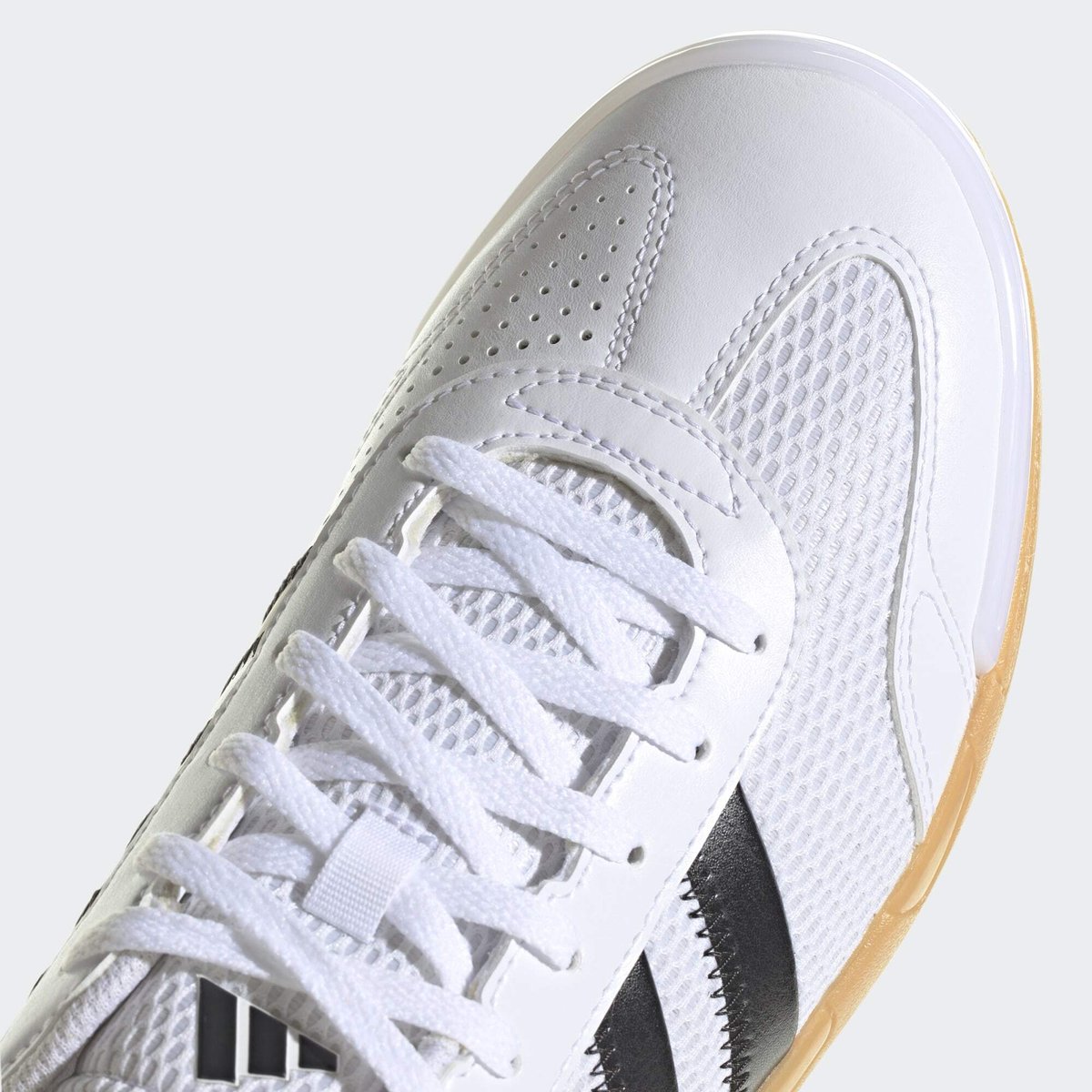 Chaussure De Handball Spezial Light Chaussure De Handball Spezial Light cloud white / core black / core black, adidas Performance