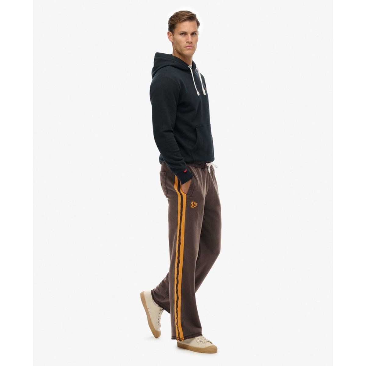 Pantalon de survêtement Athletic Fives marron délavé/doré track, SUPERDRY