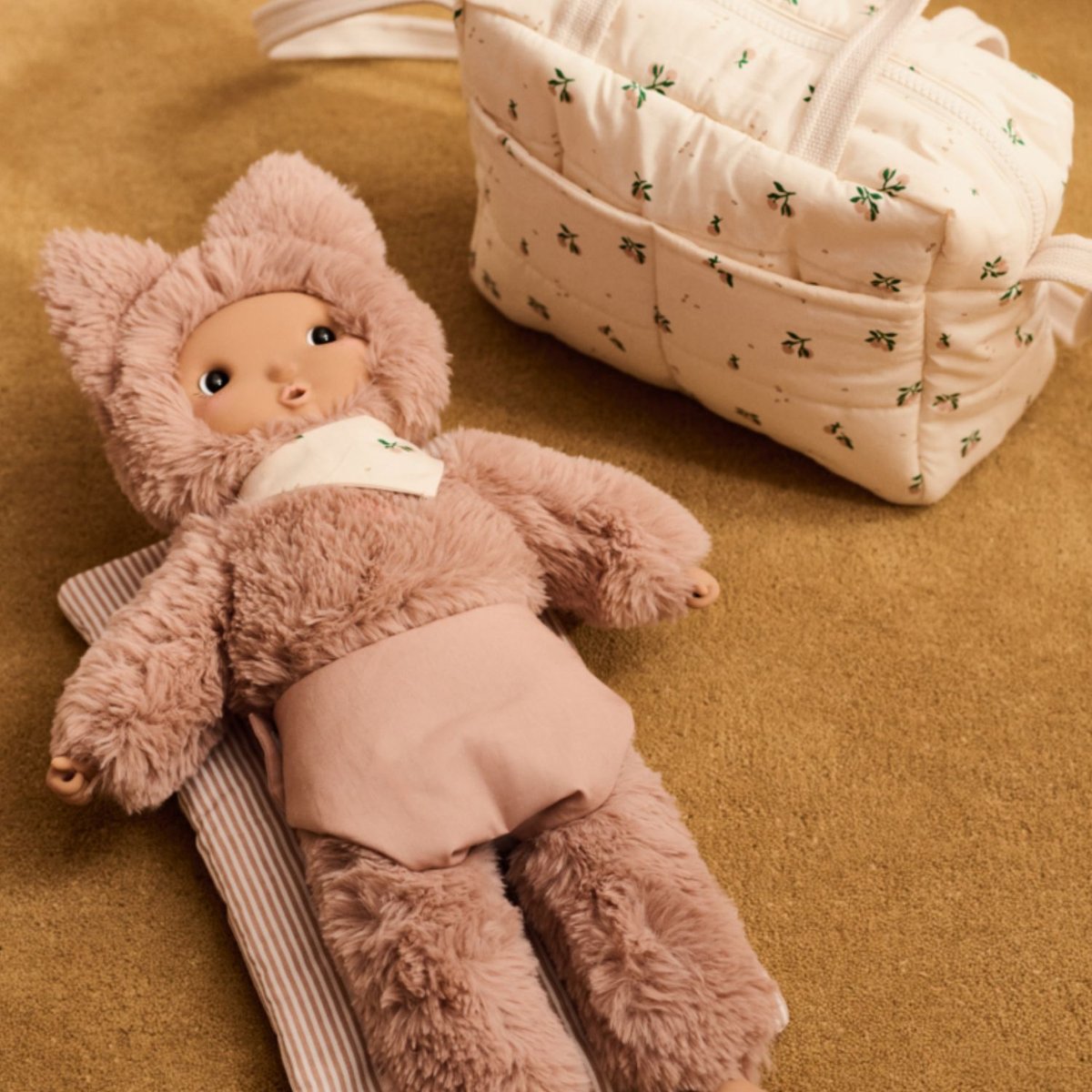 Kit à langer pour poupée Neoma ecru, rose, vert, LIEWOOD