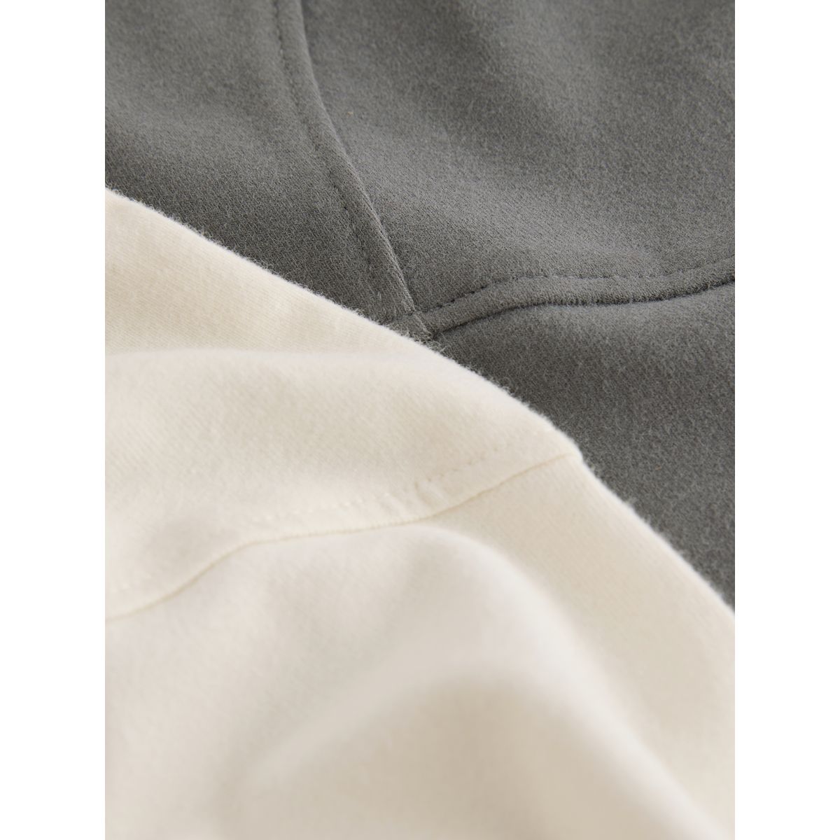 Haut à manches longues et coutures, lot de 2 gris/crème, NEXT