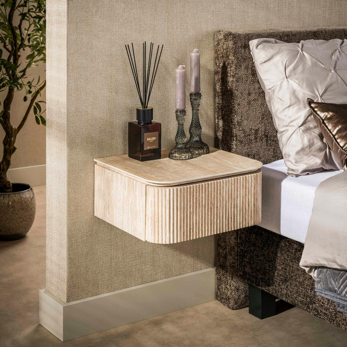 Table de chevet suspendue 1 tiroir bois et céramique ASCOLI décor travertin, PIER IMPORT