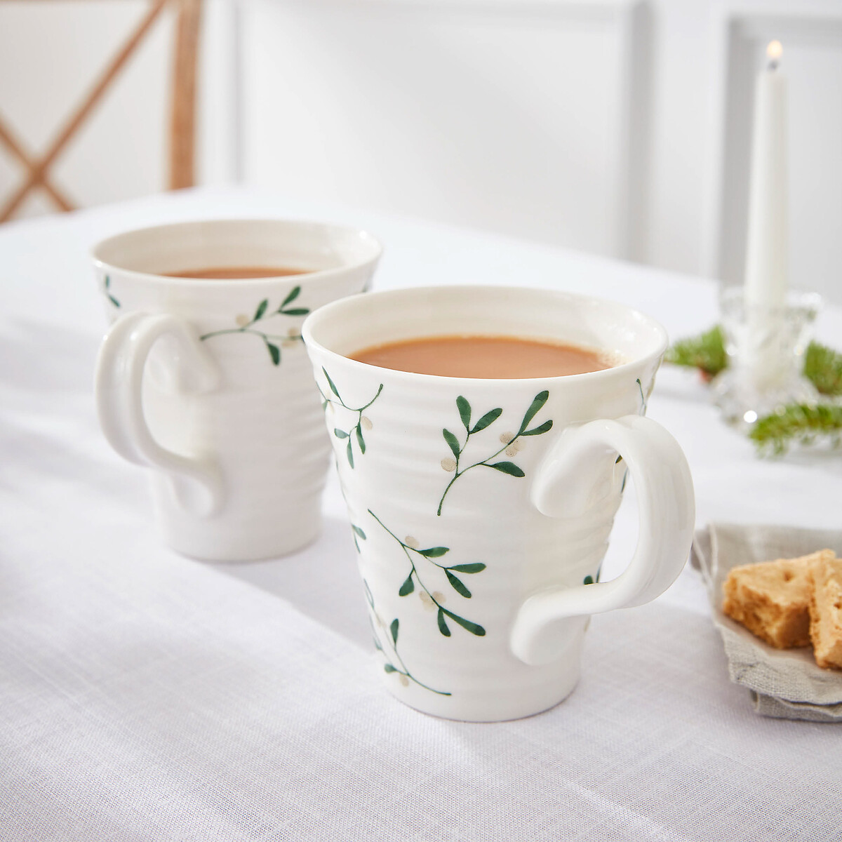 Set of 2 Mistletoe Mugs white, SOPHIE CONRAN FOR PORTMEIRION